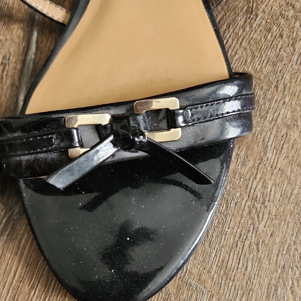 Talbots Black Patent Strappy Sandals with Bow Trim - Picture 3 of 10